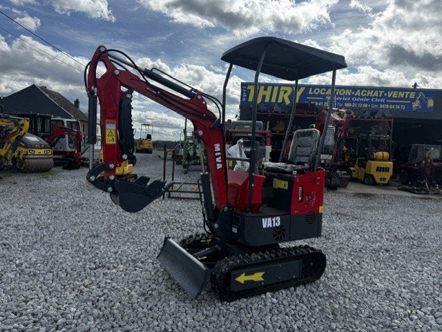 Mini pelle 1.2 Tonnes Miva VA 13 ( essence ), Enlèvement