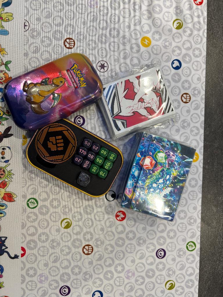 Pokemon TCG tournament pack starter set, Hobby en Vrije tijd, Ophalen of Verzenden, Gebruikt