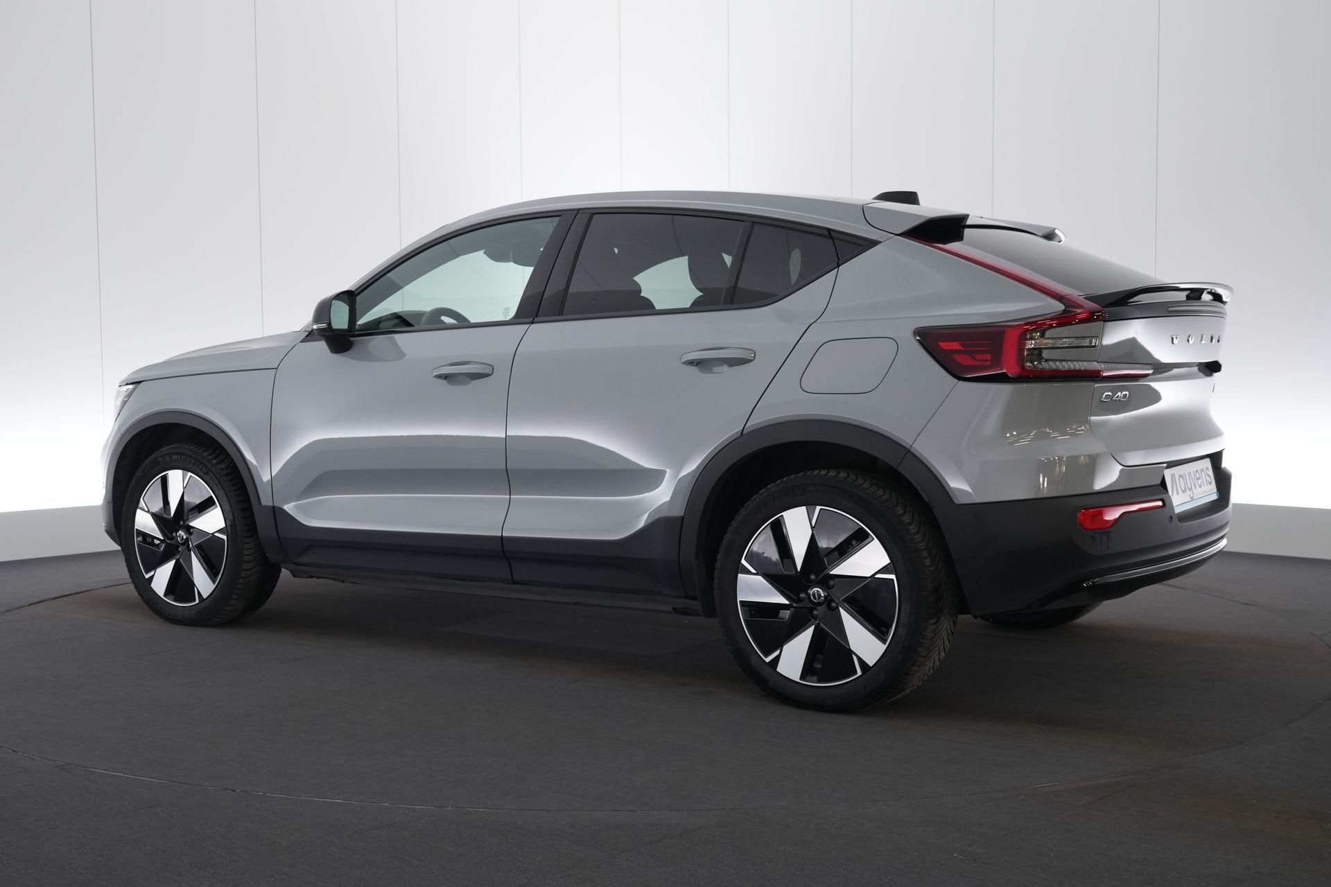 (2FHL531) VOLVO C40, Gebruikt, Alcantara, 5 zetels, SUV of Terreinwagen