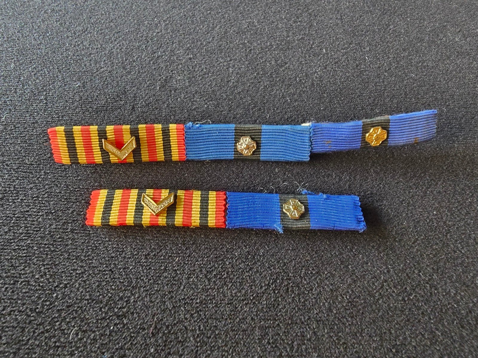 Médailles barettes distinction civique belge ordre Leopold 2, Collections, Objets militaires | Seconde Guerre mondiale, Enlèvement ou Envoi