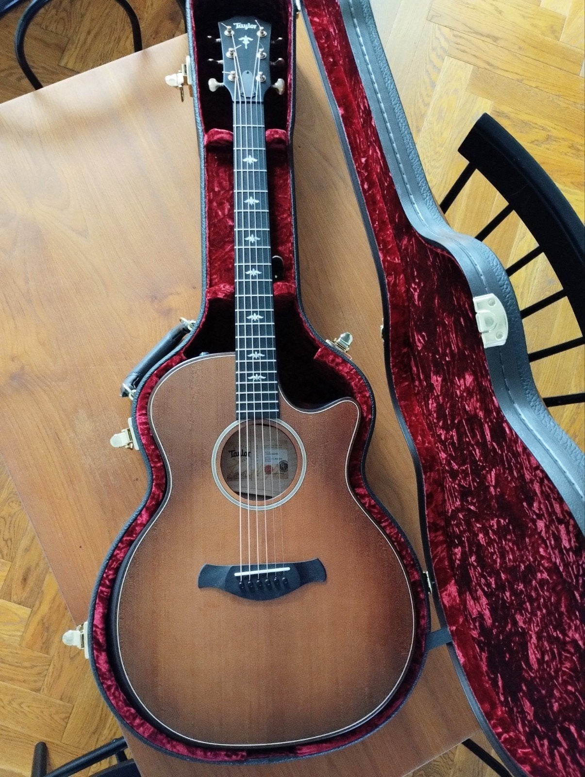 Taylor Builder's édition 614ce, Musique & Instruments, Enlèvement, Comme neuf, Guitare Western ou Guitare Folk, Avec valise