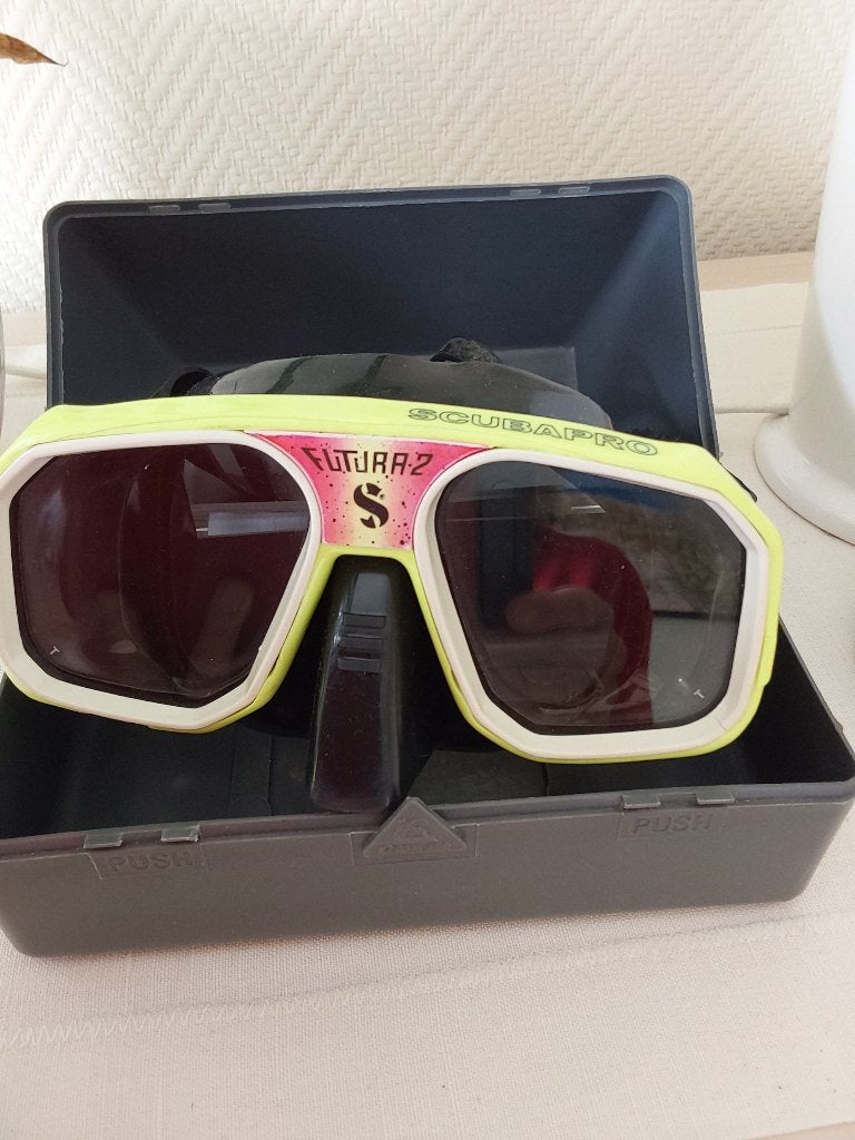 masker voor te snorkelen in beschermdoos, Ophalen, Gebruikt, Snorkelmasker