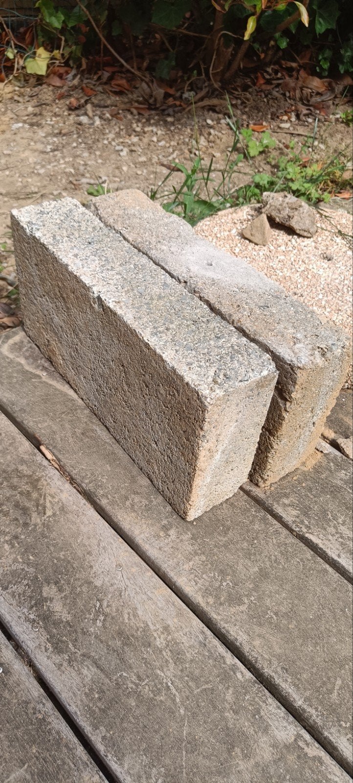 7 blocs béton 39x19x19cm - A DONNER, Jardin & Terrasse, Béton