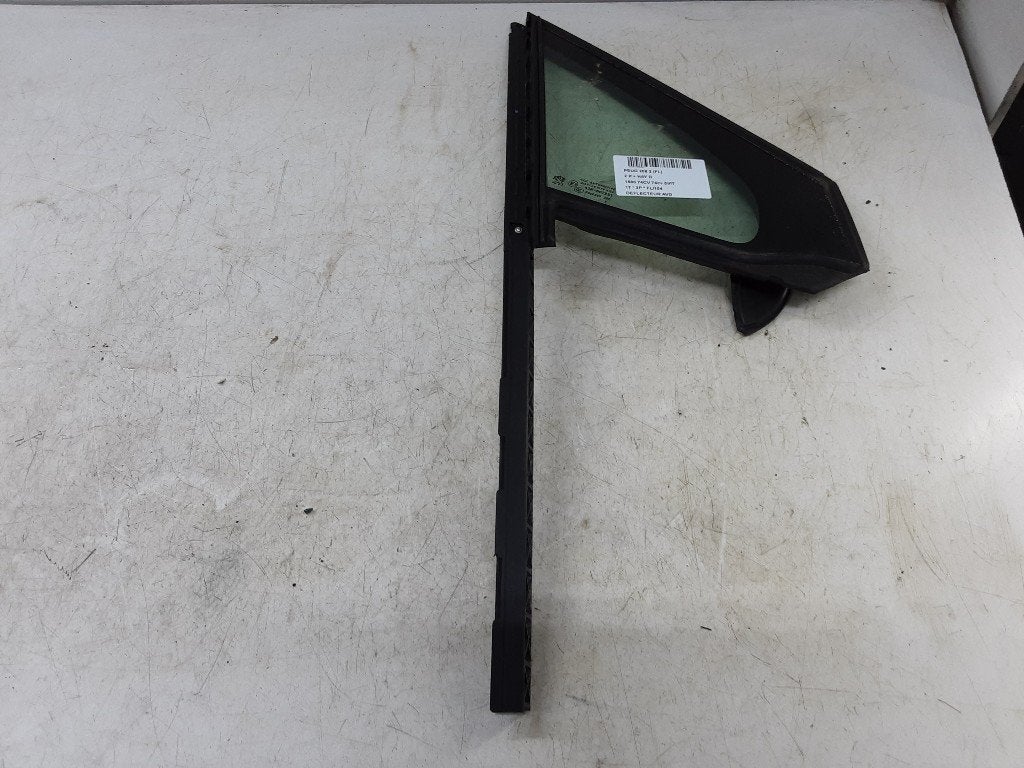 VITRE AVANT DROITE Peugeot 208 I (CA / CC / CK / CL), Utilisé, Peugeot