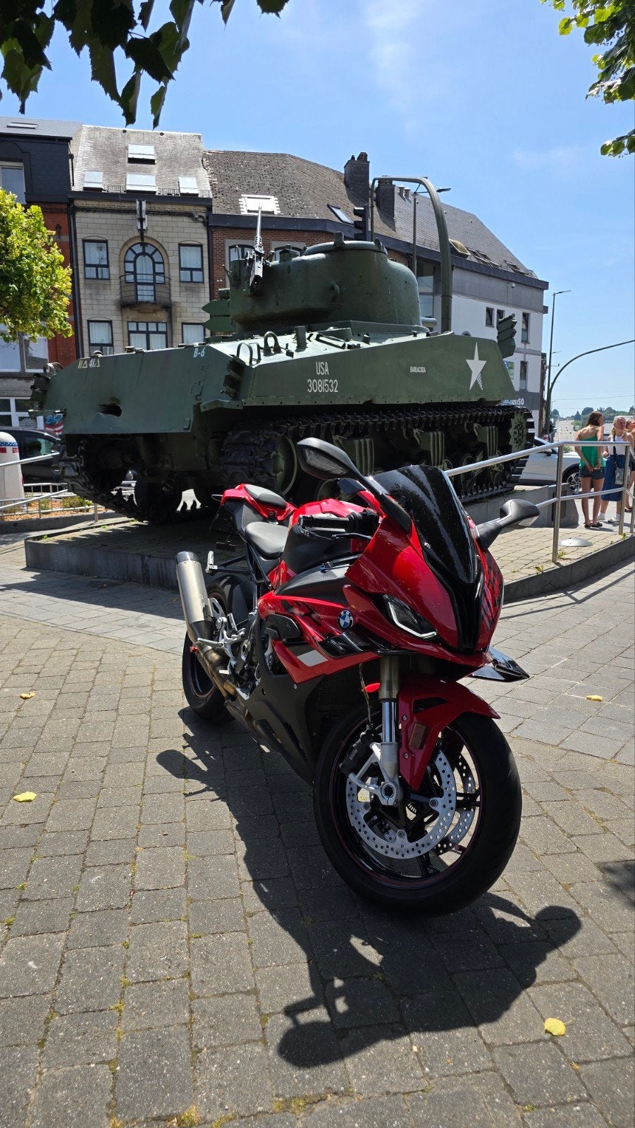 S 1000 RR, Particulier