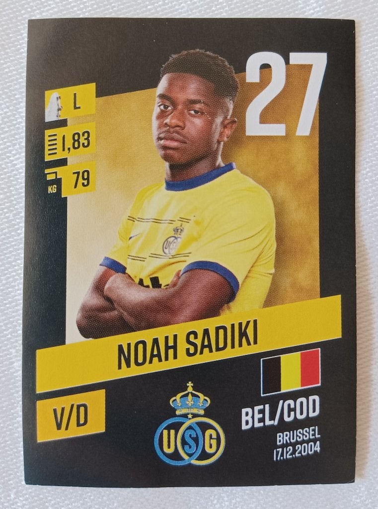 Sticker Noah Sadiki (rookie) - Pro League 2023-2024, Ophalen of Verzenden, Zo goed als nieuw, Sticker