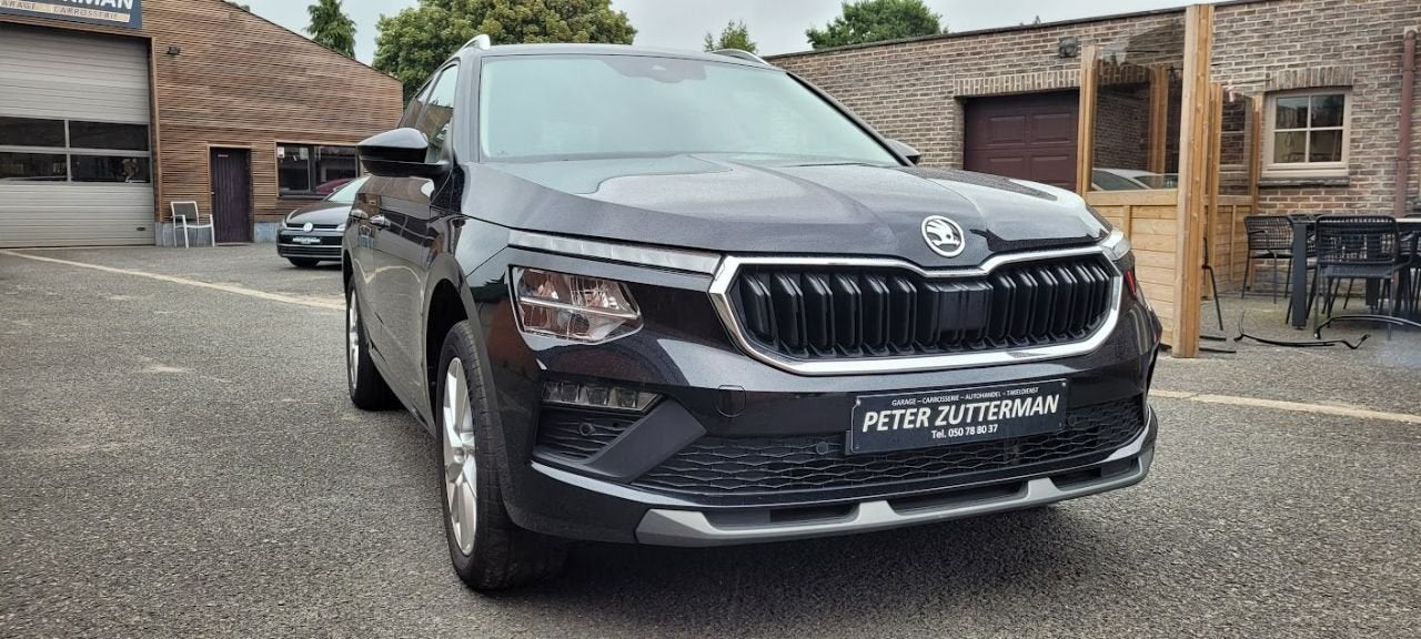 Skoda Kamiq Selection (bj 2024, automaat), Auto's, Skoda, Stof, Gebruikt, 116 pk, Zwart