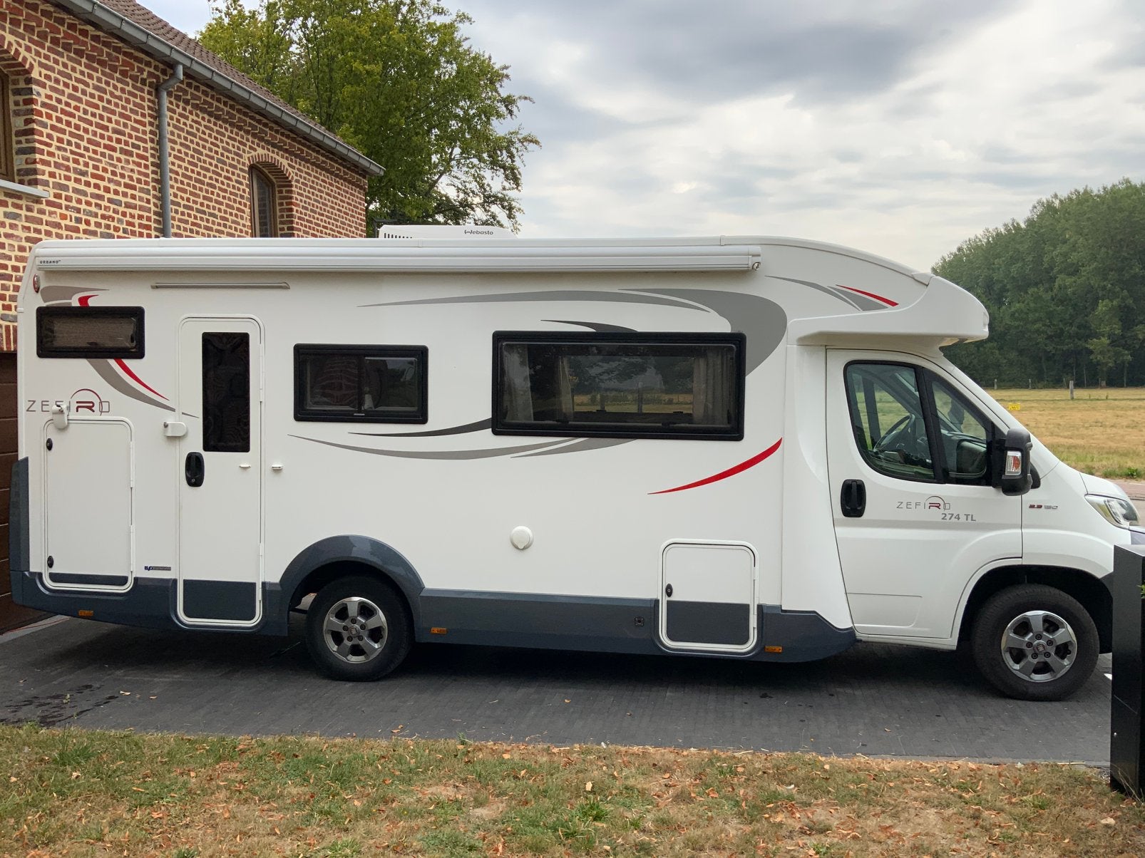Camper / mobilehome Rollerteam Zefiro 274 TL stapelbed 2018, Particulier, LPG, Auvent