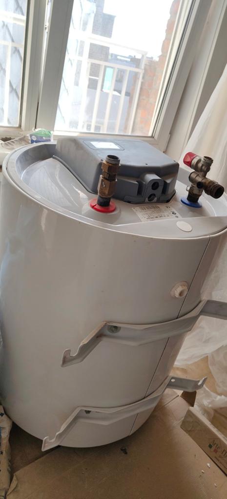Ariston 100L Boiler, Bricolage & Construction, Chauffe-eau & Boilers, Enlèvement, Boiler