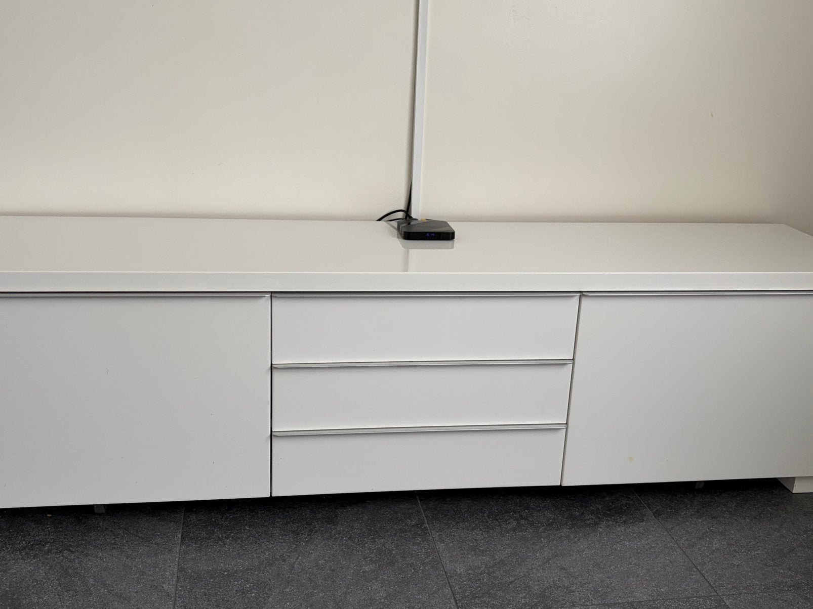 Tv kast ikea, Ophalen, Zo goed als nieuw