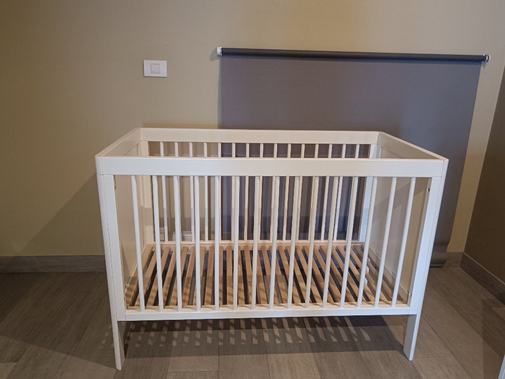 Kinderbedje & toebehoren, Kinderen en Baby's, Ophalen, Gebruikt, Lattenbodem