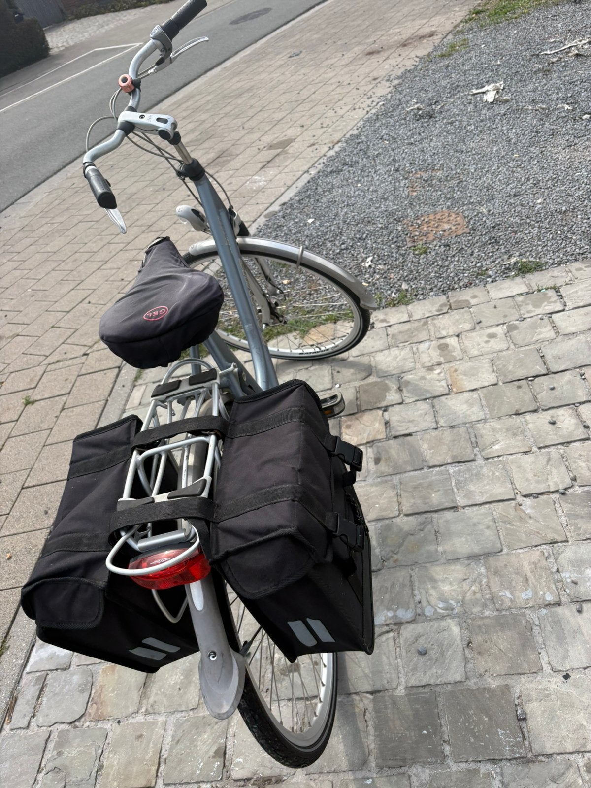 Damesfiets, Ophalen, Zo goed als nieuw