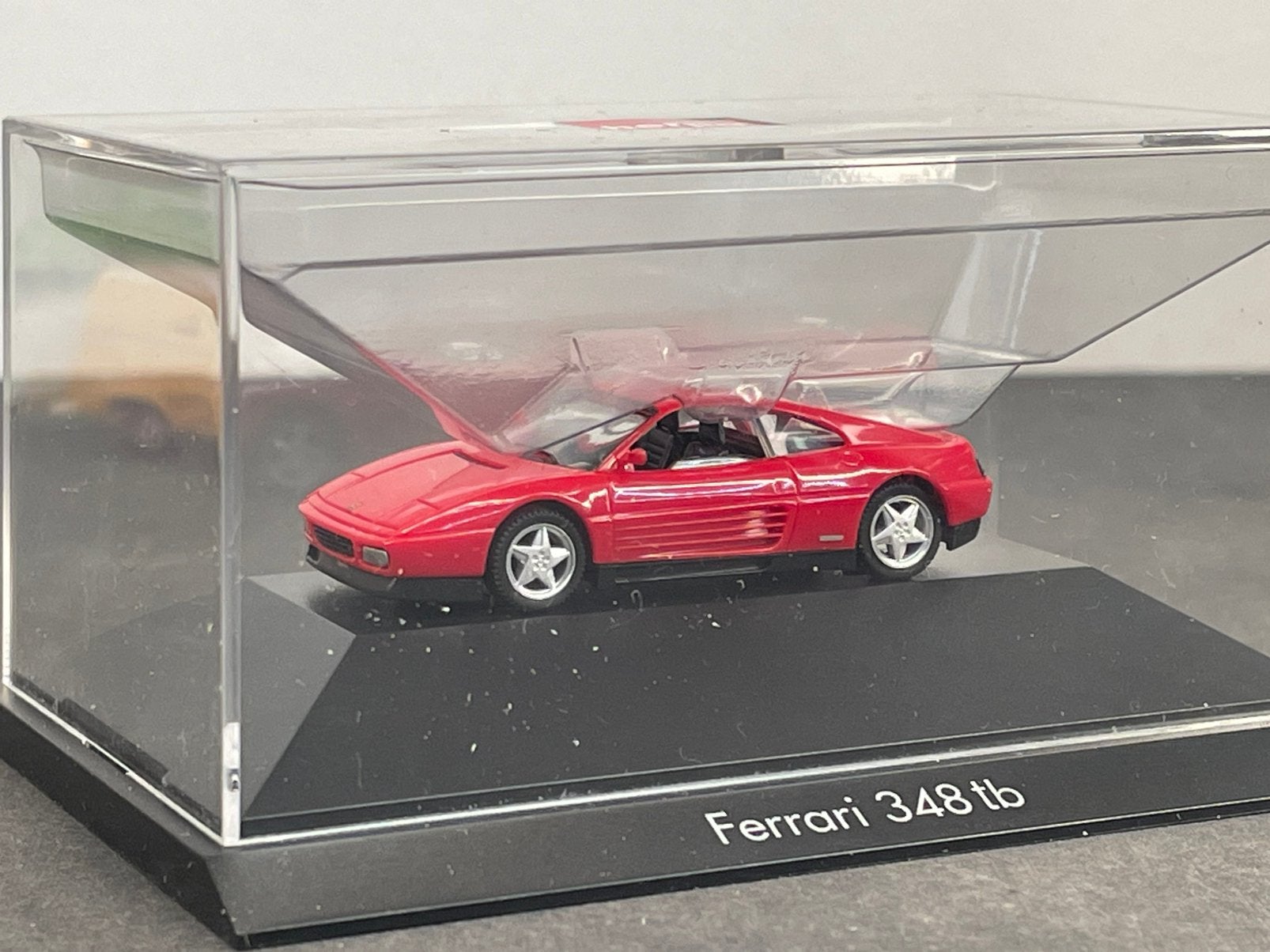 Herpa FERRARI 348 schaal 1:87 PC-box, Hobby & Loisirs créatifs, Voitures miniatures | 1:87, Enlèvement ou Envoi, Comme neuf, Voiture