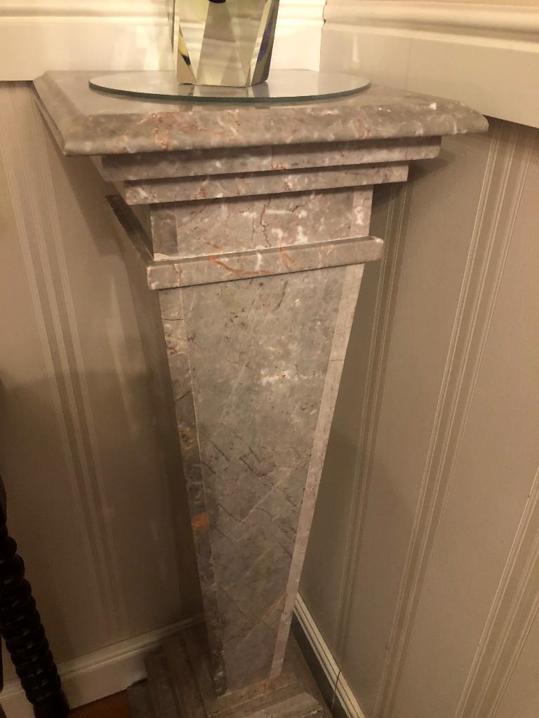 Piëdestal marmer, Ophalen, Gebruikt