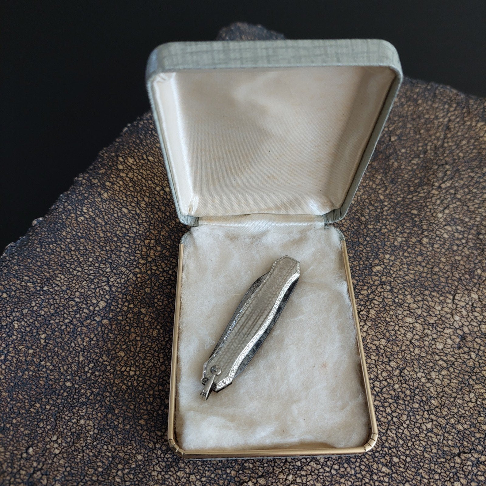 Antiek dames zakmesje, vruchtmesje, gegraveerd, zilver ?, Antiek en Kunst, Ophalen, Zilver