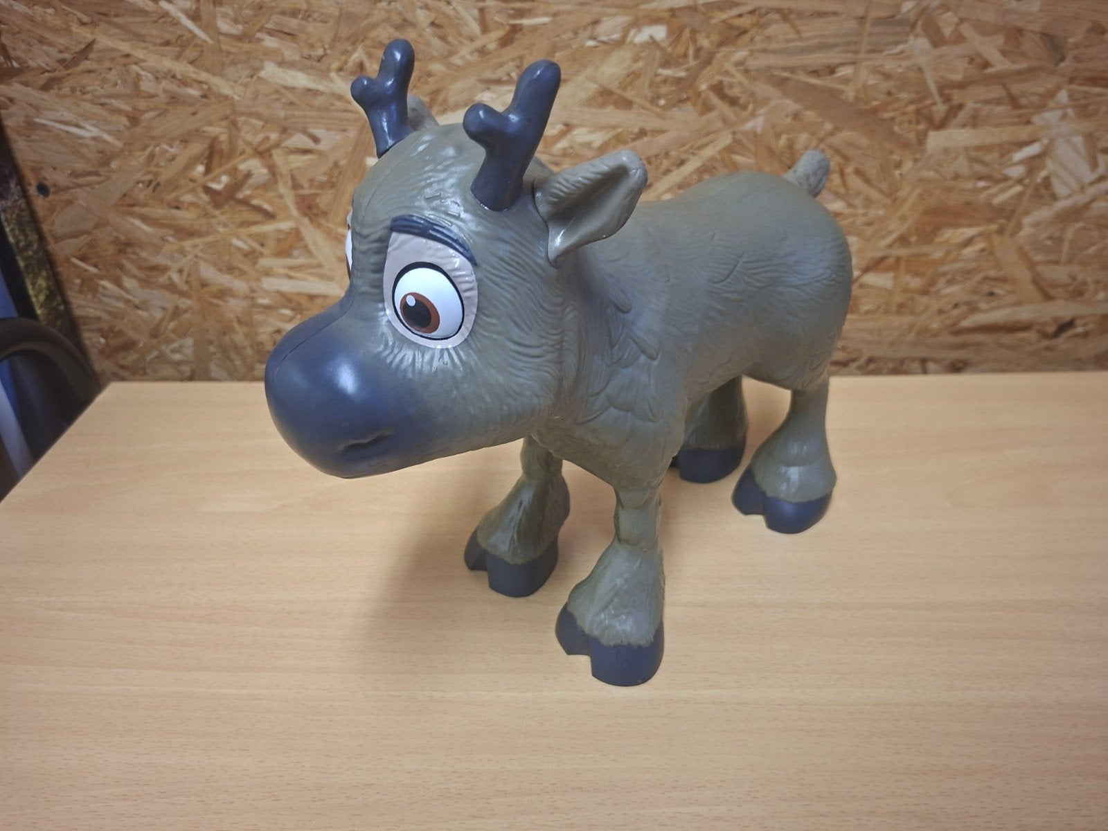 sven frozen 1, Verzamelen, Dierenverzamelingen, Ophalen, Zo goed als nieuw, Hert, Beeldje of Figuurtje