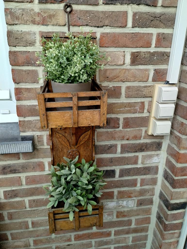 vintage houten bloemenrek, Ophalen, Zo goed als nieuw