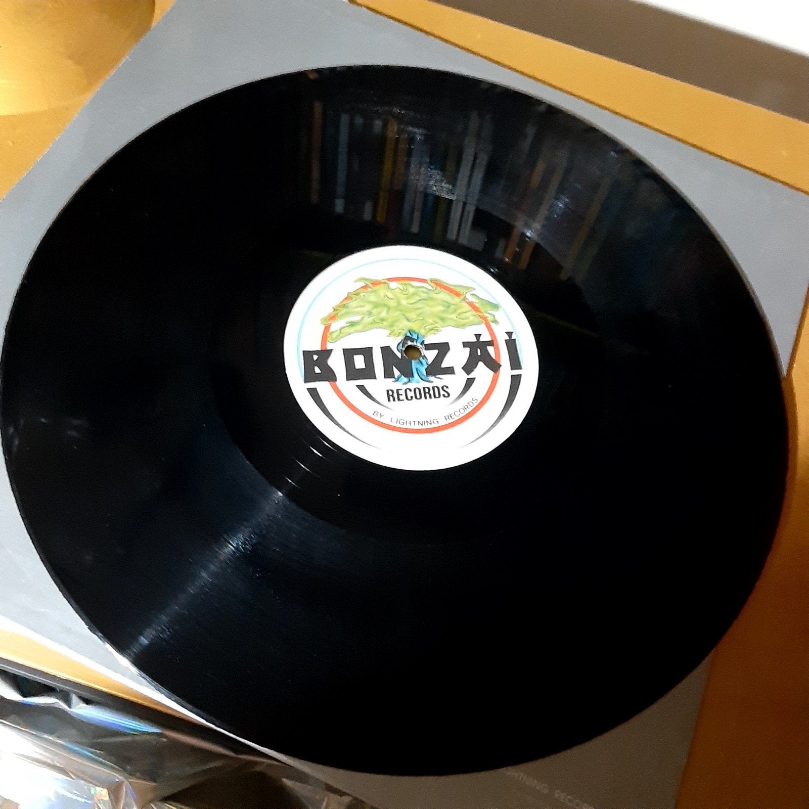 Bonzai vinyl, Enlèvement ou Envoi