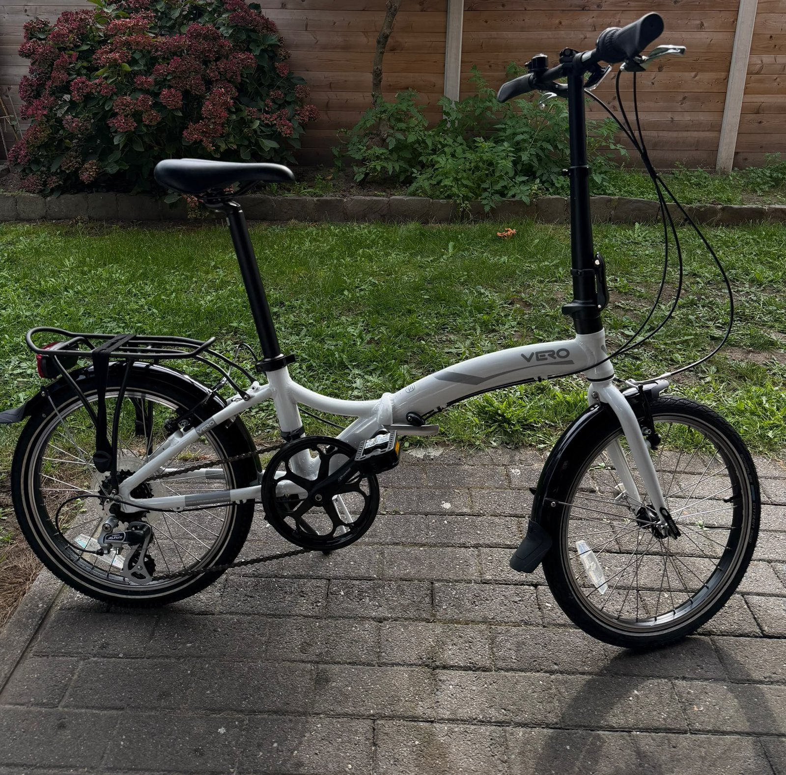 Vero plooifiets, Fietsen en Brommers, Ophalen, Zo goed als nieuw, Versnellingen