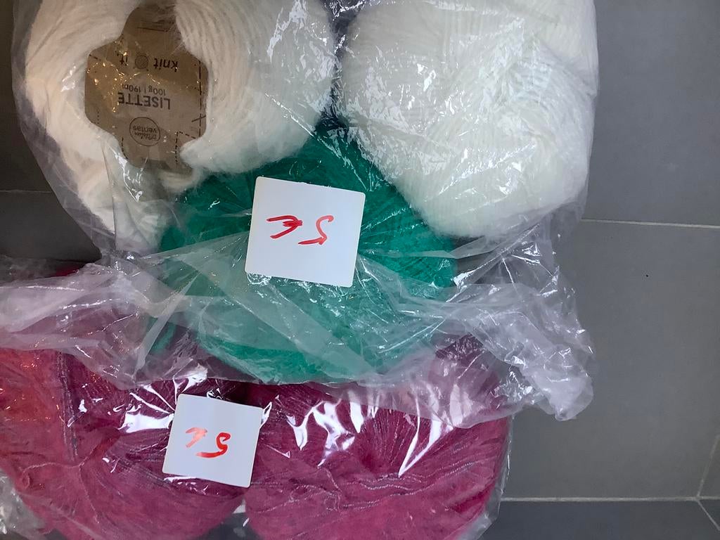 Wol, Hobby en Vrije tijd, Ophalen, Zo goed als nieuw, Wol of Garen