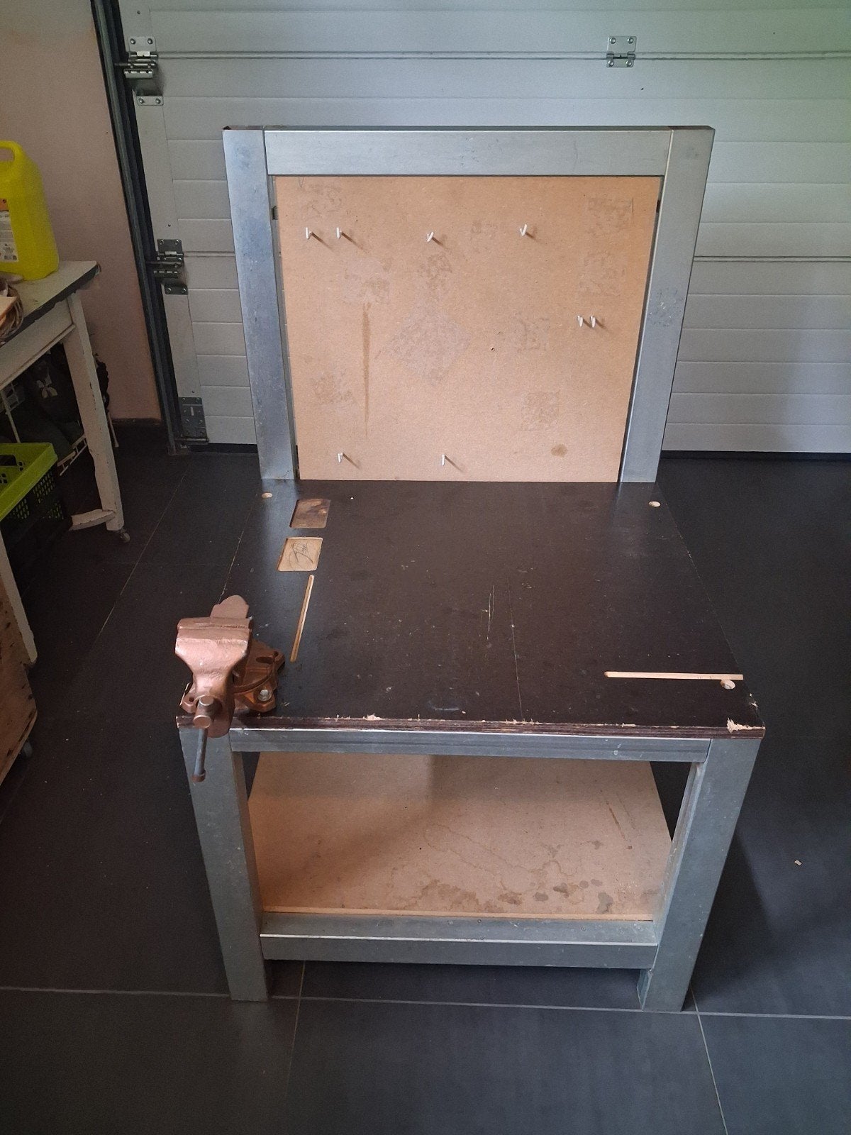 Zelfgemaakte kinder werkbank, Ophalen of Verzenden, Zo goed als nieuw
