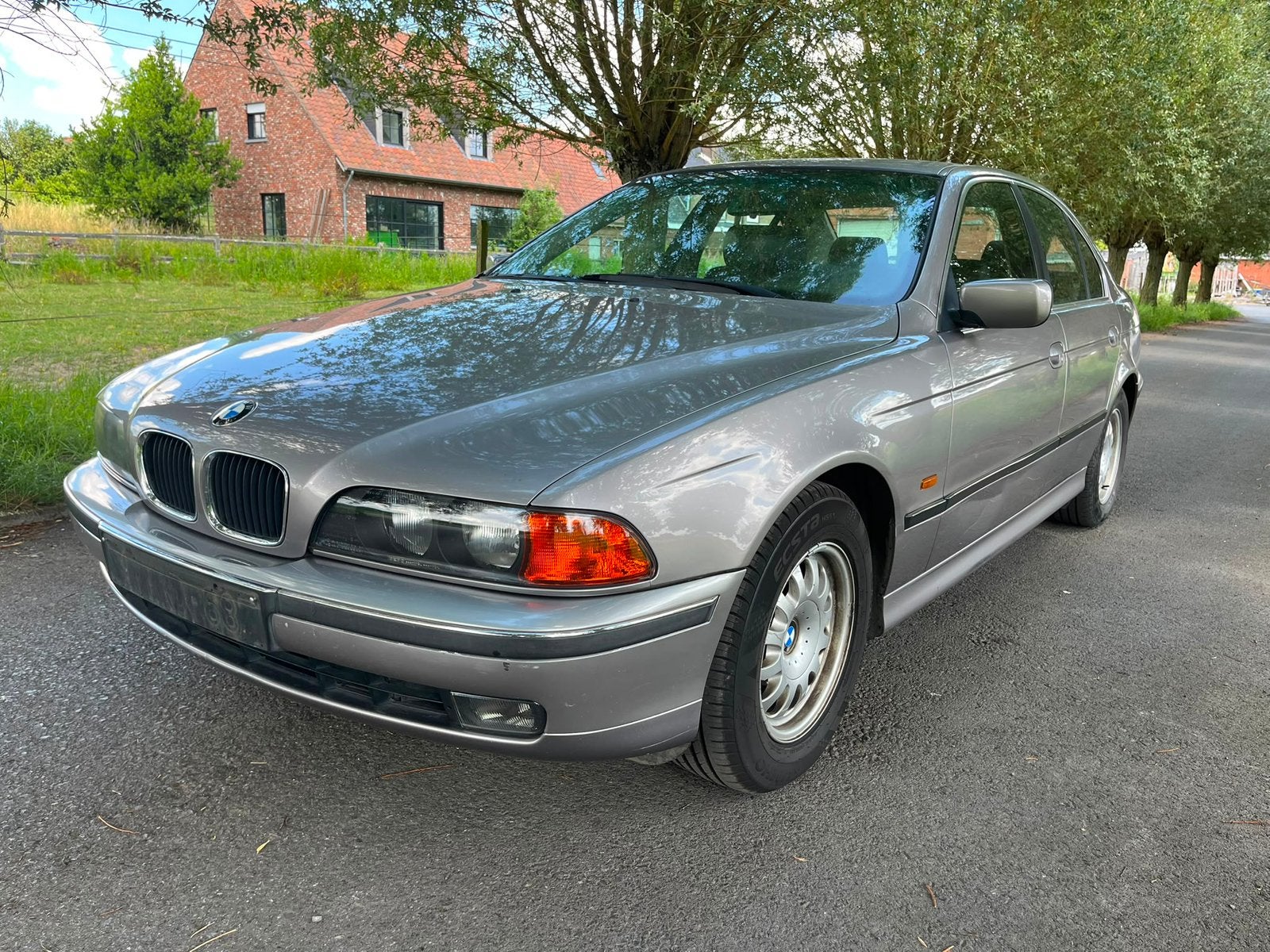 BMW E39 525tds automatiek 1999, Auto's, Automaat, 2496 cc, Leder, 105 kW
