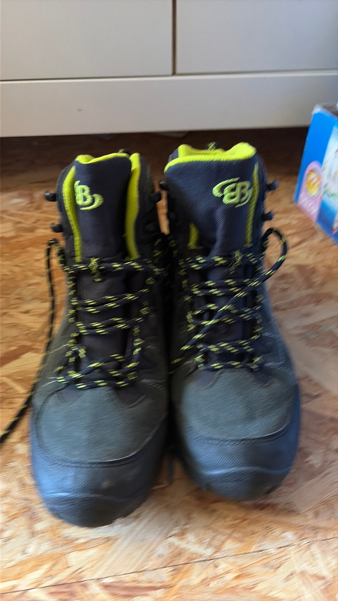 Chaussures de marche, Enlèvement, Comme neuf