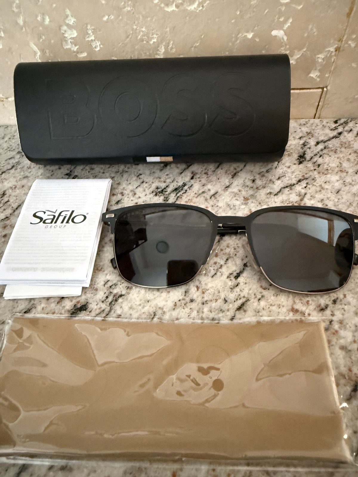 Lunettes de soleil Boss 1019/S, Enlèvement ou Envoi, Neuf, Noir, Lunettes de soleil
