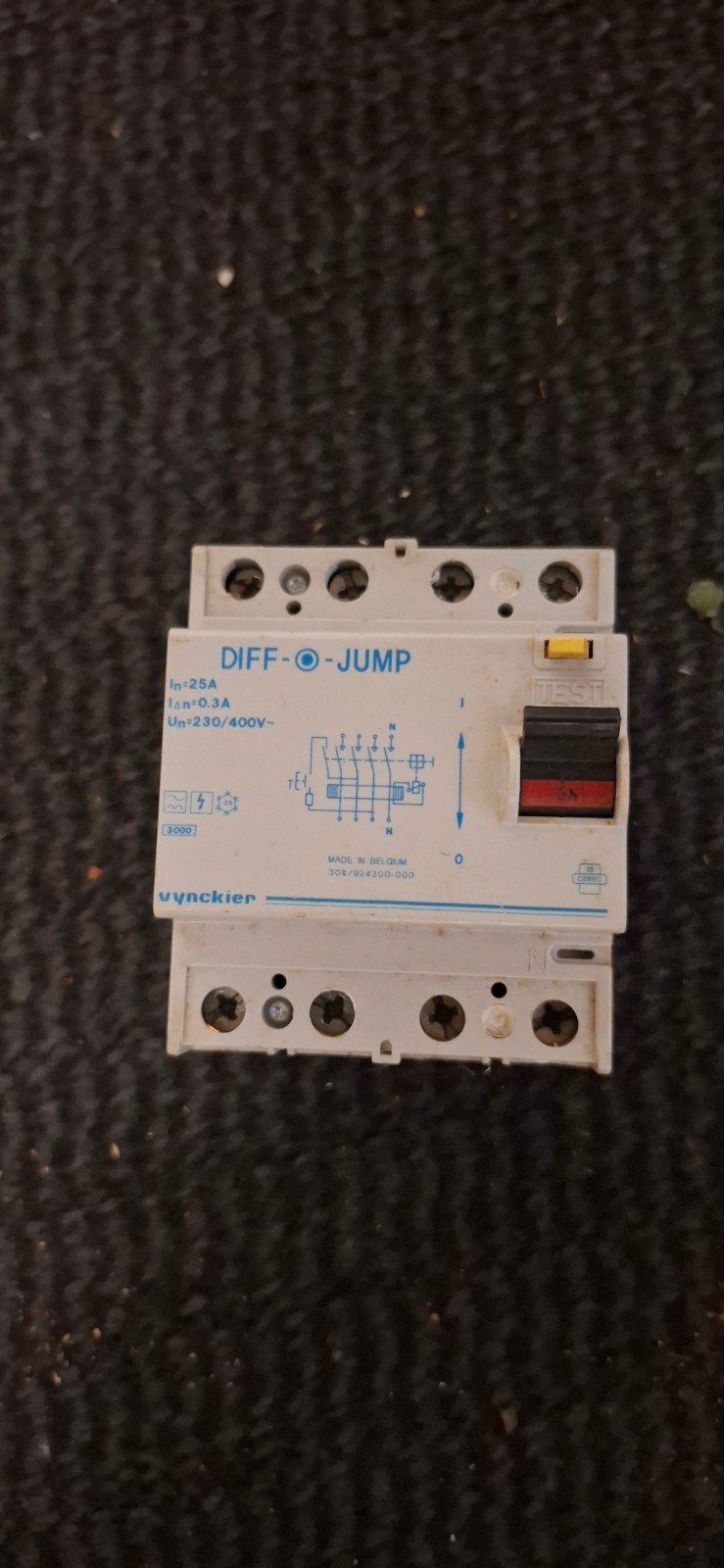 verliesstroom schakelaar, Doe-het-zelf en Bouw, Elektriciteit en Kabels, Ophalen, Schakelaar