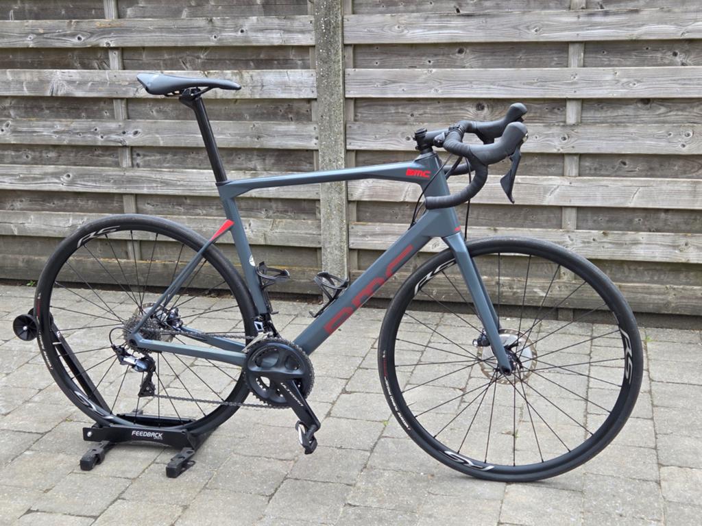 BMC Roadmachine Three 2022 (Ultegra), Vélos & Vélomoteurs, Vélos | Vélos de course, 57 à 61 cm, Enlèvement, Comme neuf, Carbone
