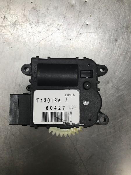 KACHELSTELMOTOR Mazda MX-5 (ND) (01-2015/-) (|T43012AA|), Gebruikt, Dhr. M. Roggen, Mazda, Marinus@Japoto.nl