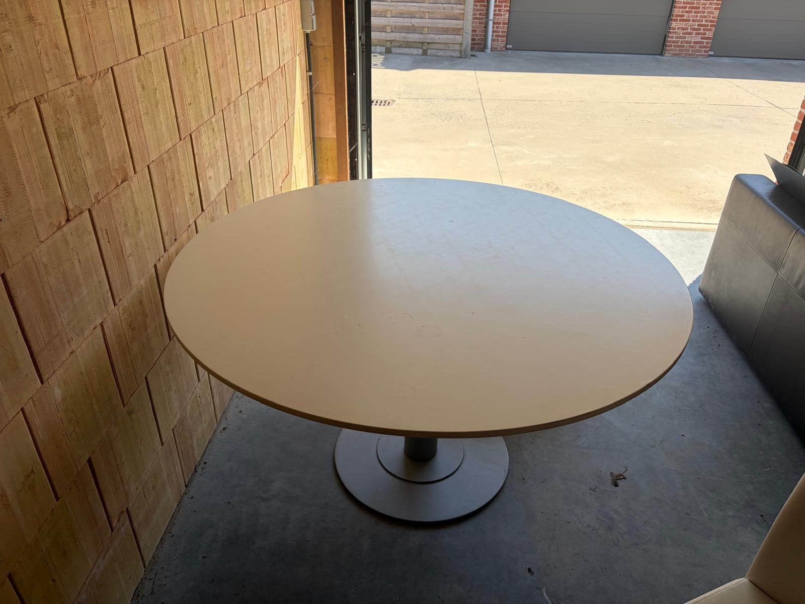 Ronde tafel, Ophalen, Zo goed als nieuw, Rond