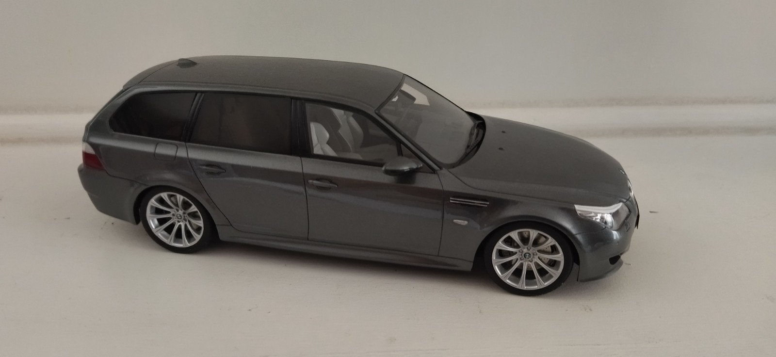 Bmw M5 E61 1/18, Hobby & Loisirs créatifs, Enlèvement ou Envoi