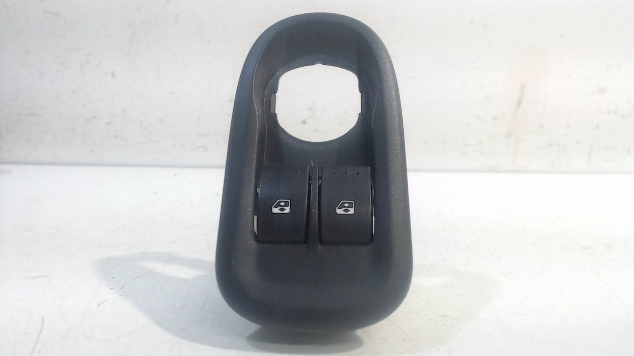Bedieningspaneel elektrische ramen Renault Master, Onderdelen@venauto.nl, Van der Ven Autorecycling B.V., Gebruikt, Ettenseweg 76, 4706 PB Roosendaal, The Netherlands