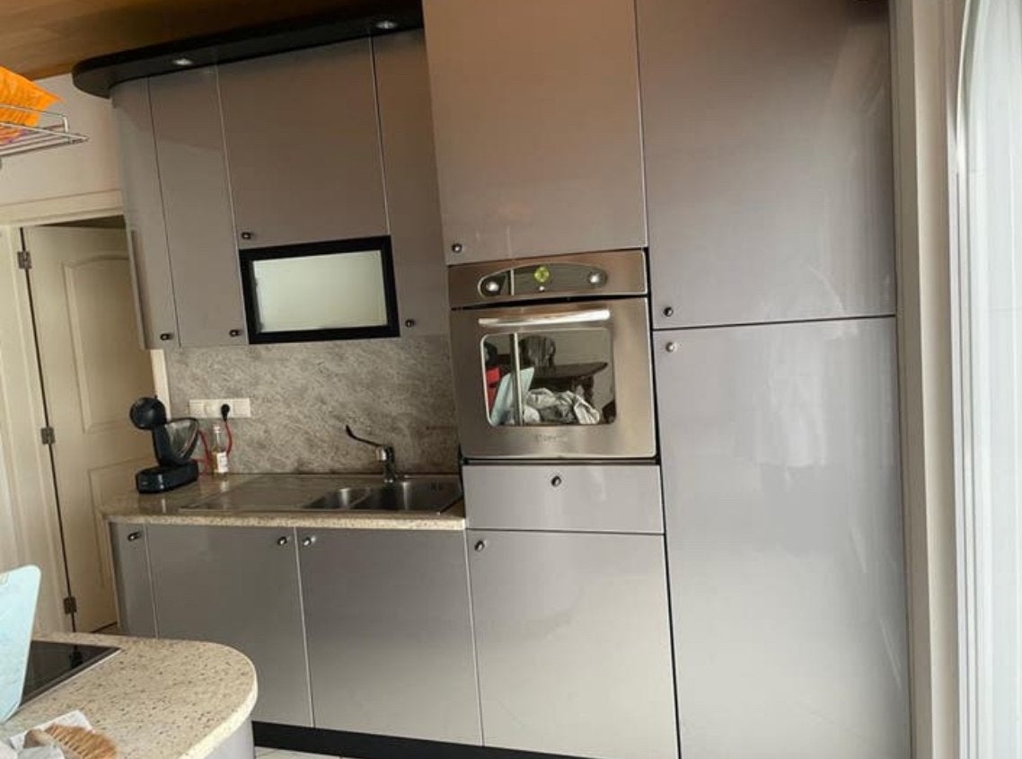 Keukenwand met oven en wasbak, Huis en Inrichting, Keuken | Keukenelementen, Ophalen, Gebruikt