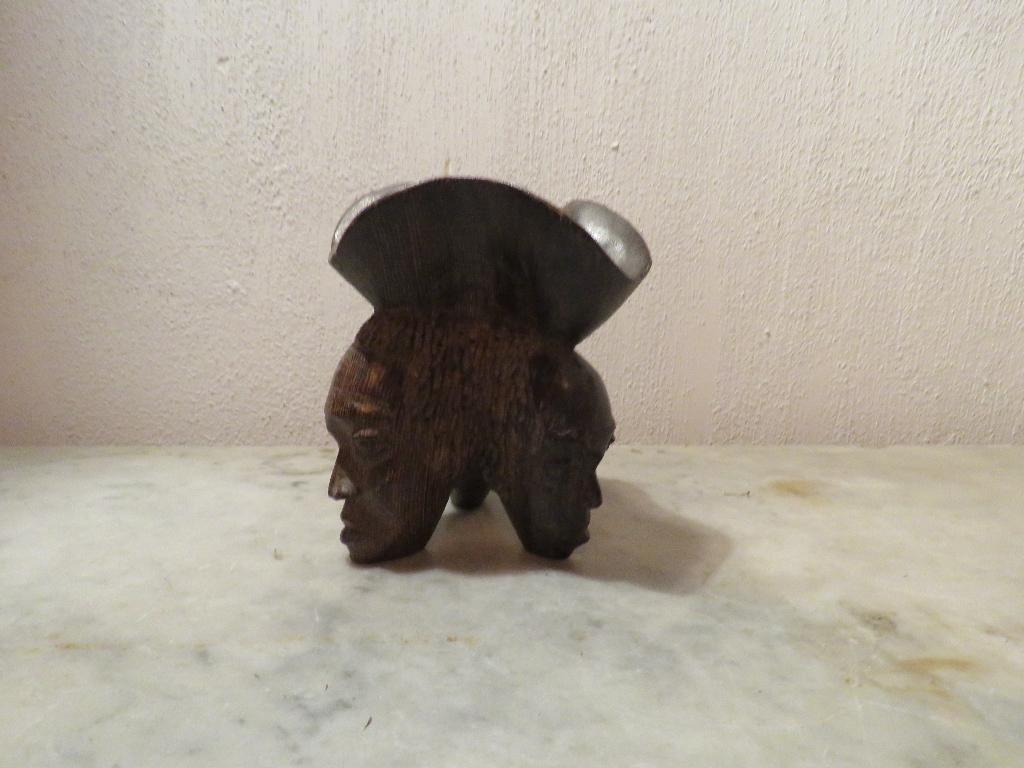 Cendrier à statue africaine 3 têtes Zaïre, Enlèvement ou Envoi