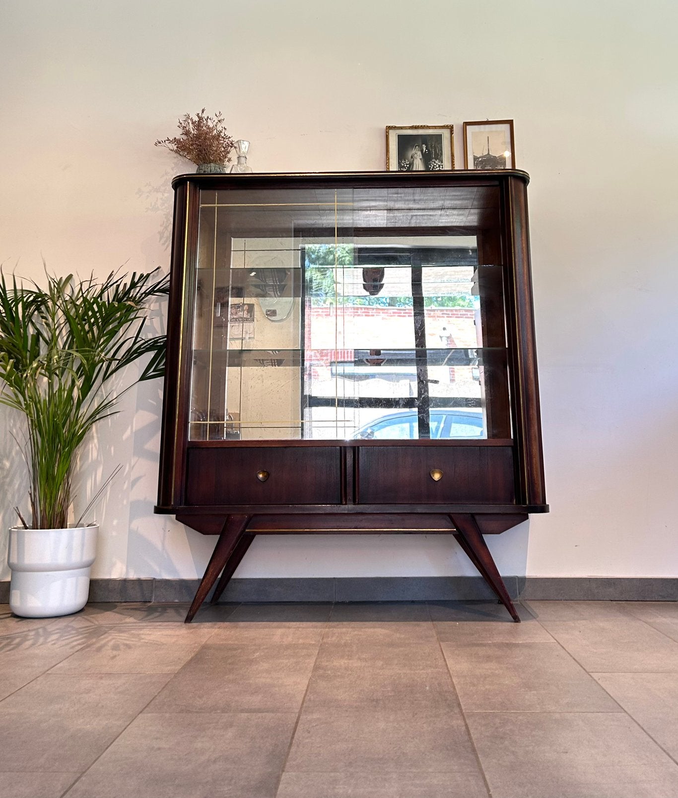 Vintage vitrinekast jaren 50, Maison & Meubles, Armoires | Vitrines, Enlèvement, Utilisé