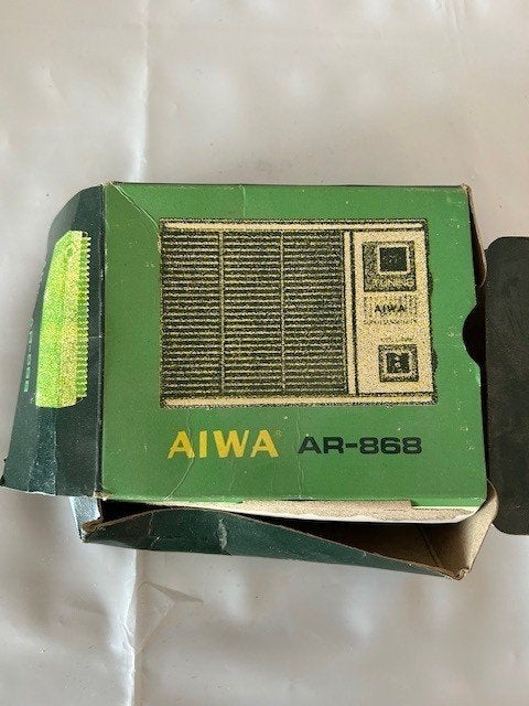 Oude transistor radio Aiwa inclusief verpakking, Antiek en Kunst, Ophalen of Verzenden
