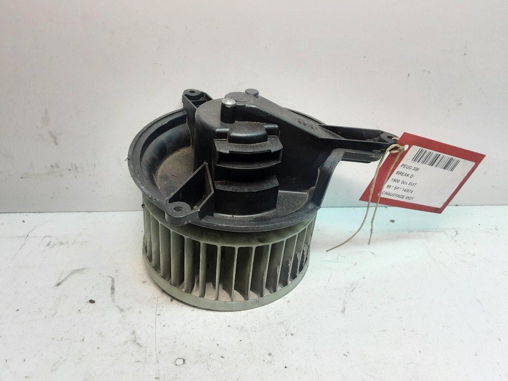 RADIATEUR MOTEUR Peugeot 306 Break (7E) (01-1997/04-2002), Autos : Pièces & Accessoires, Kontakt-peugeot@peugeot.com, Utilisé