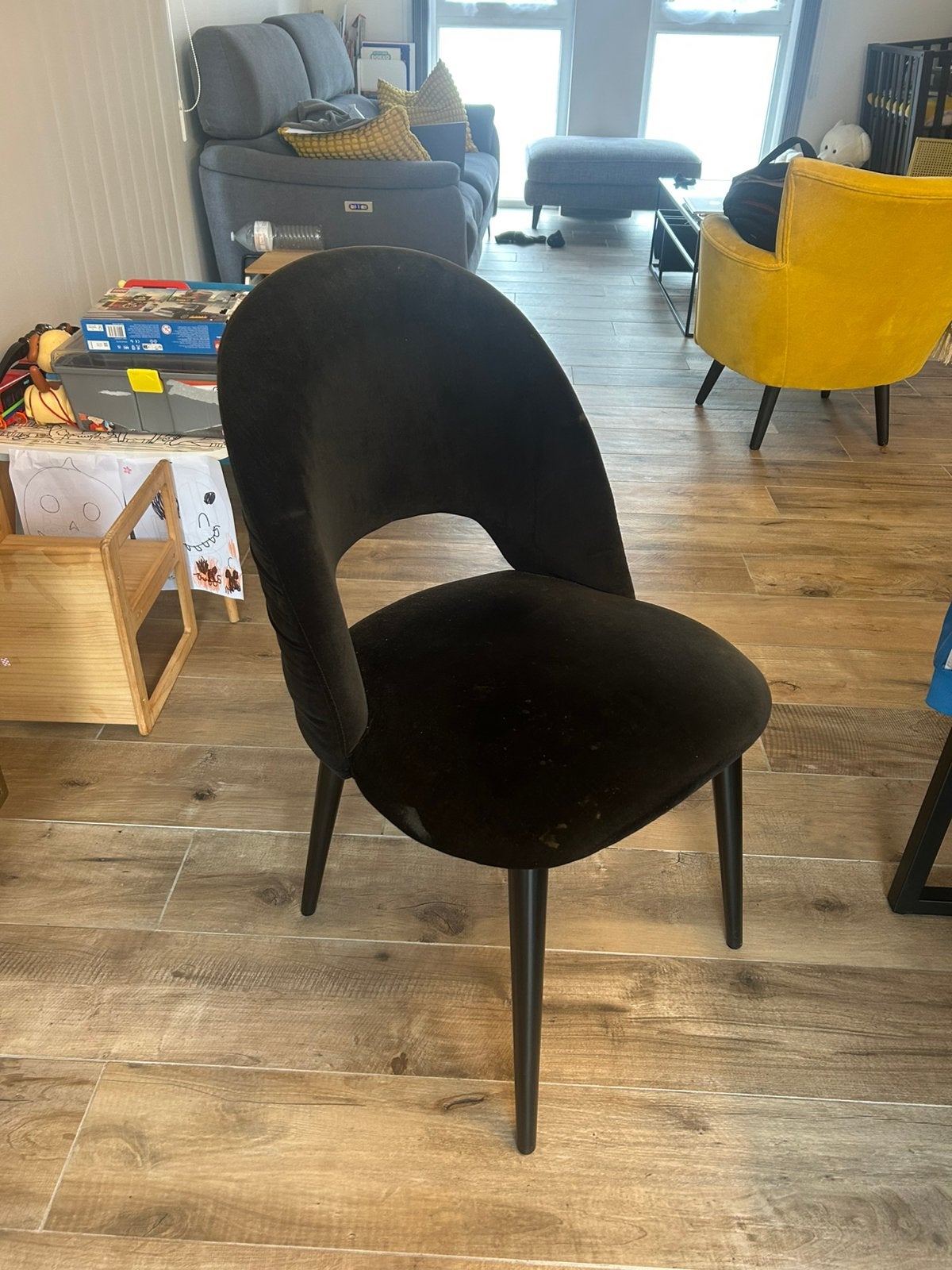 Chaise en velours noir, Maison & Meubles, Enlèvement, Noir, Métal