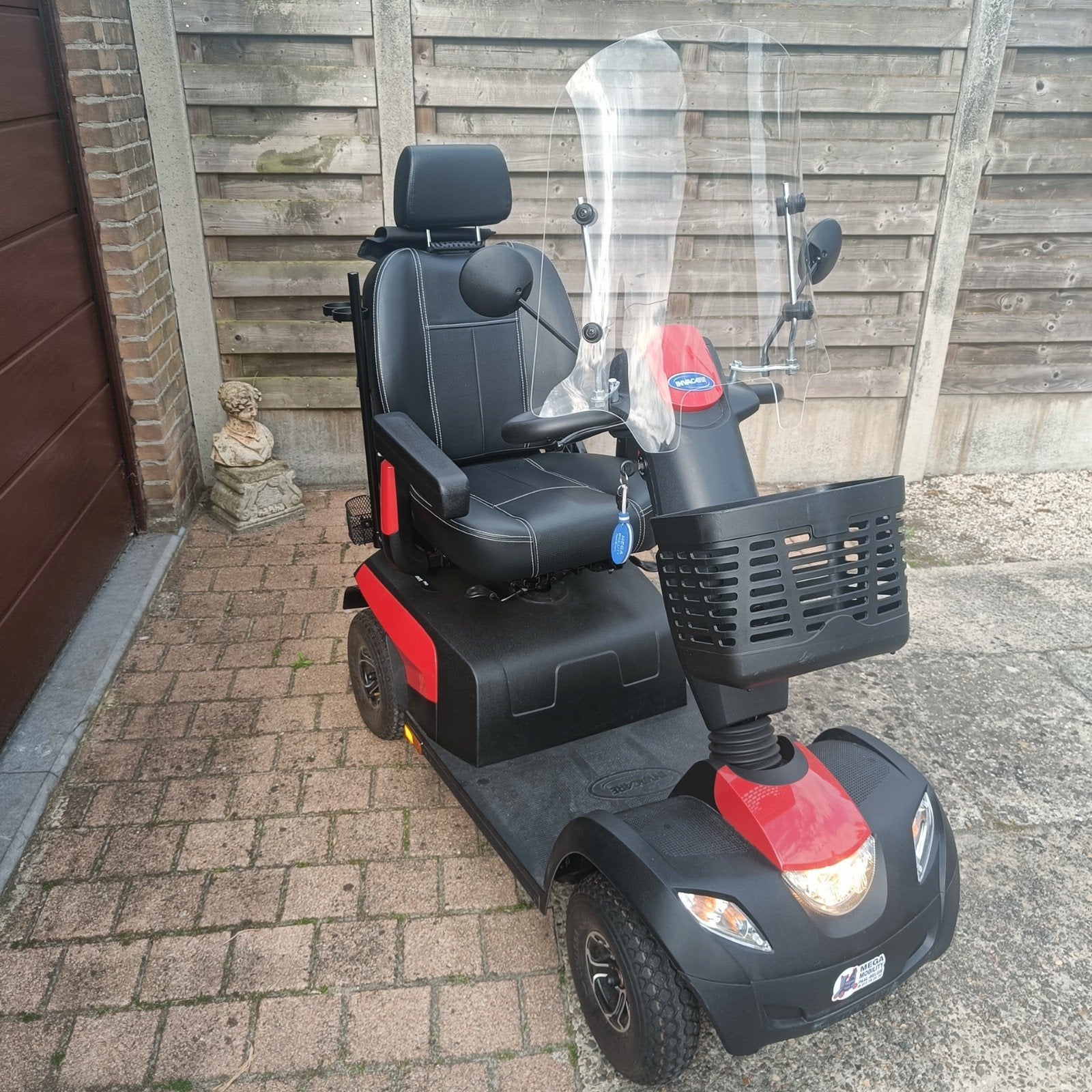 Scootmobiel Invacare Comet Pro 4 wiel, Ophalen, Invacare