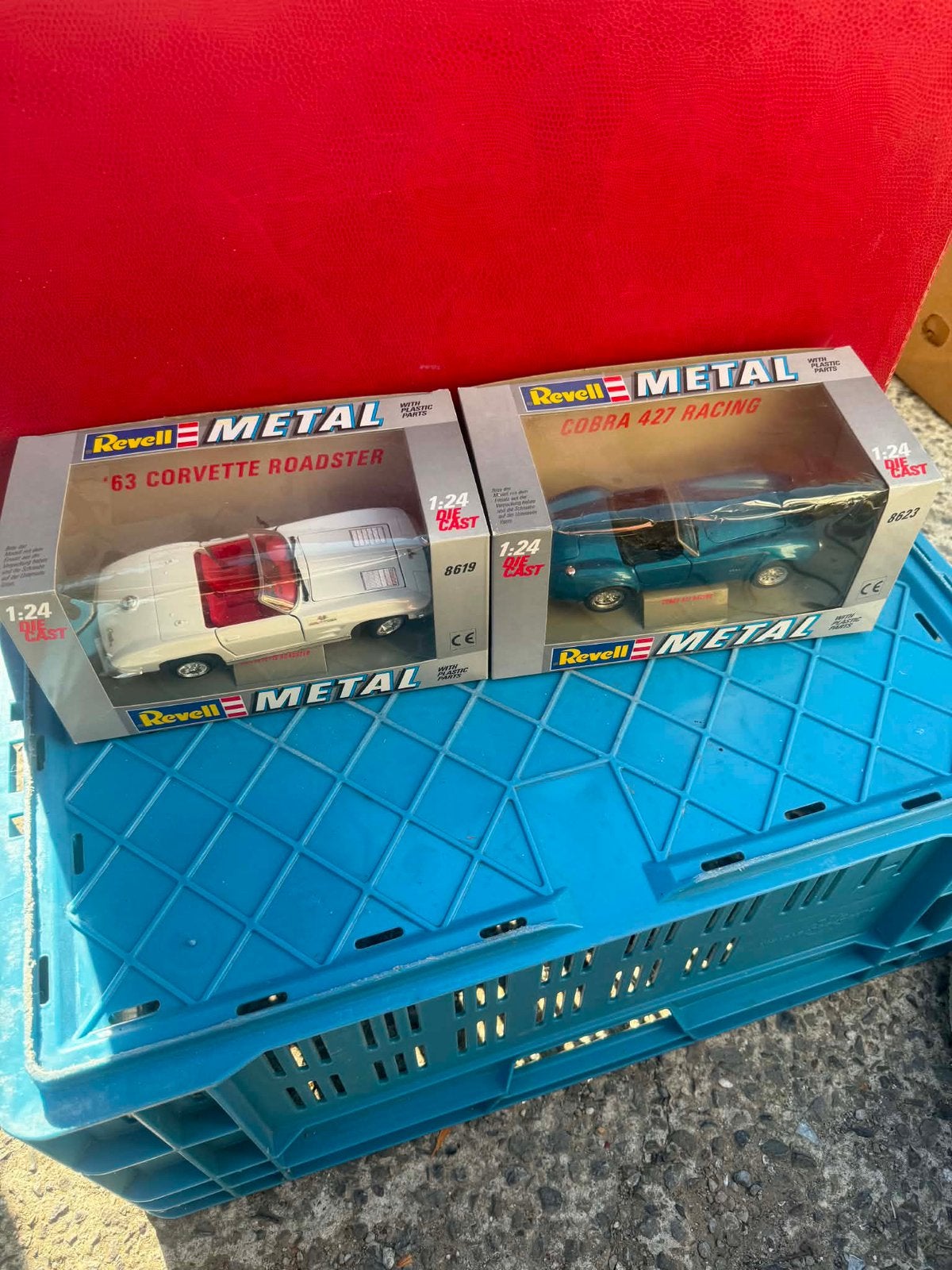Lot 2 voitures Revell, Hobby en Vrije tijd, Modelbouw | Auto's en Voertuigen, Ophalen, Zo goed als nieuw, Revell