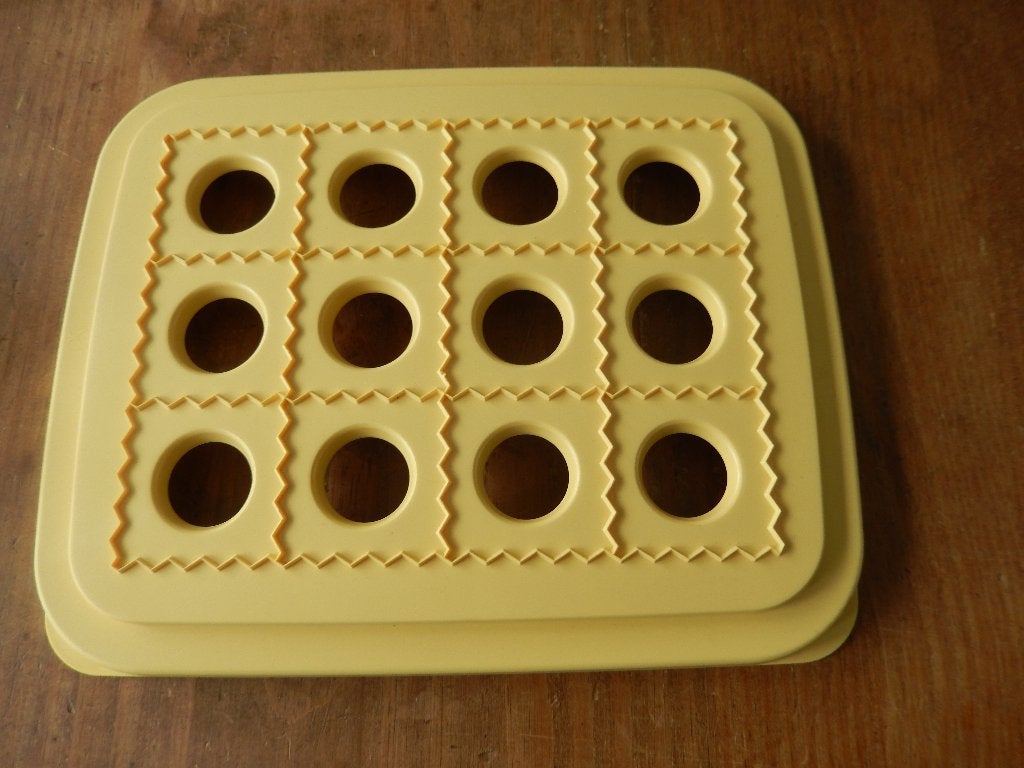 Ravioli plaat (zgan), Enlèvement ou Envoi, Neuf