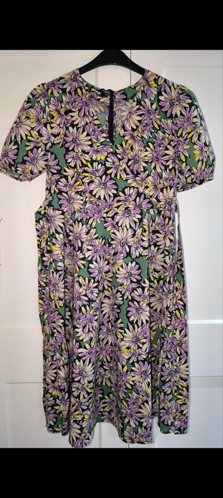 Nieuwe jurk sophyline medium, Kleding | Dames, Jurken, Ophalen of Verzenden
