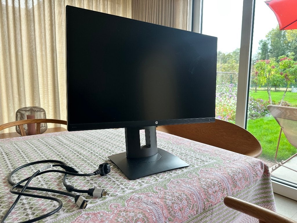 HP Z24nq Monitor, Ophalen, IPS, In hoogte verstelbaar, Refurbished