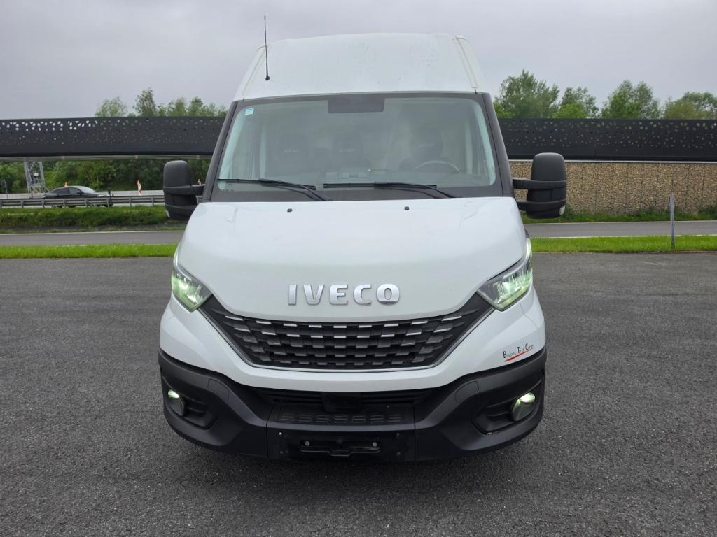 IVECO DEILY 35-180 Hi Matic, 3,0 cc, approbation vierge, Essai à domicile, Achat, Euro 6, Entretenue par le concessionnaire