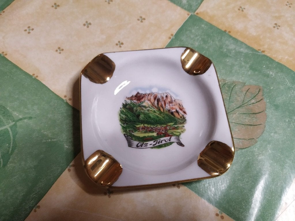 mooi vintage porseleinen assenbak nooit gebruikt van Tirol, Ophalen of Verzenden