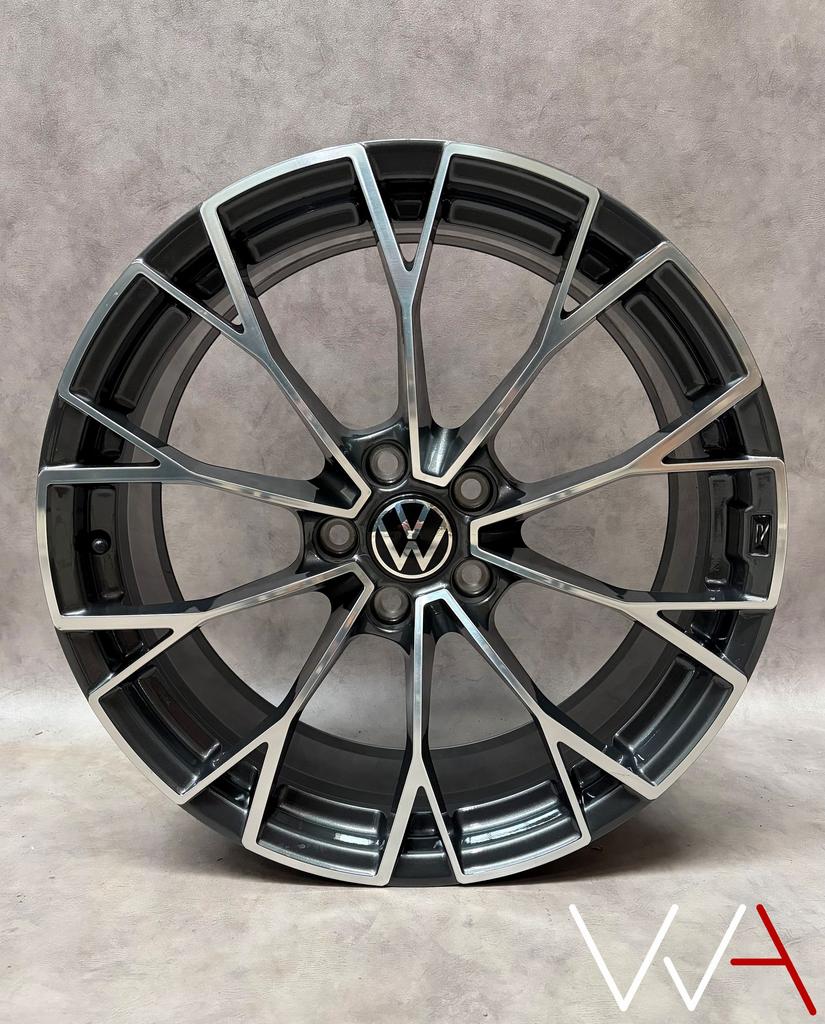 1x 19'' Volkswagen Golf 8 R Warmenau velg BTW 5H0601025AL, Auto-onderdelen, Banden en Velgen, 19 inch, Gebruikt, -, -