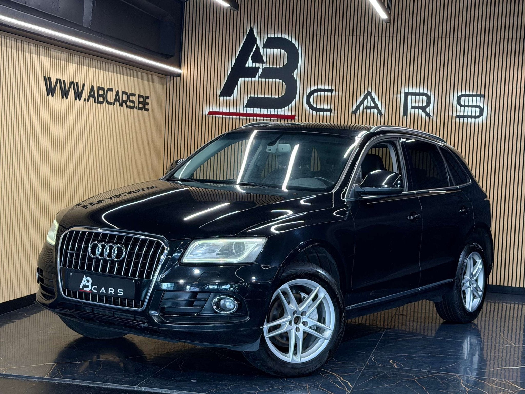 Audi Q5 2.0 TDi Quattro S line S tronic * VENTE EMPORTER *, Auto's, Audi, Bedrijf, Te koop, Q5, ABS, Airbags, Airconditioning