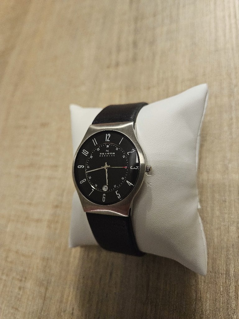 Skagen Sundby Horloge, gehard mineraalglas, nieuwe batterij, Handtassen en Accessoires, Leer, Staal, Polshorloge, Zo goed als nieuw
